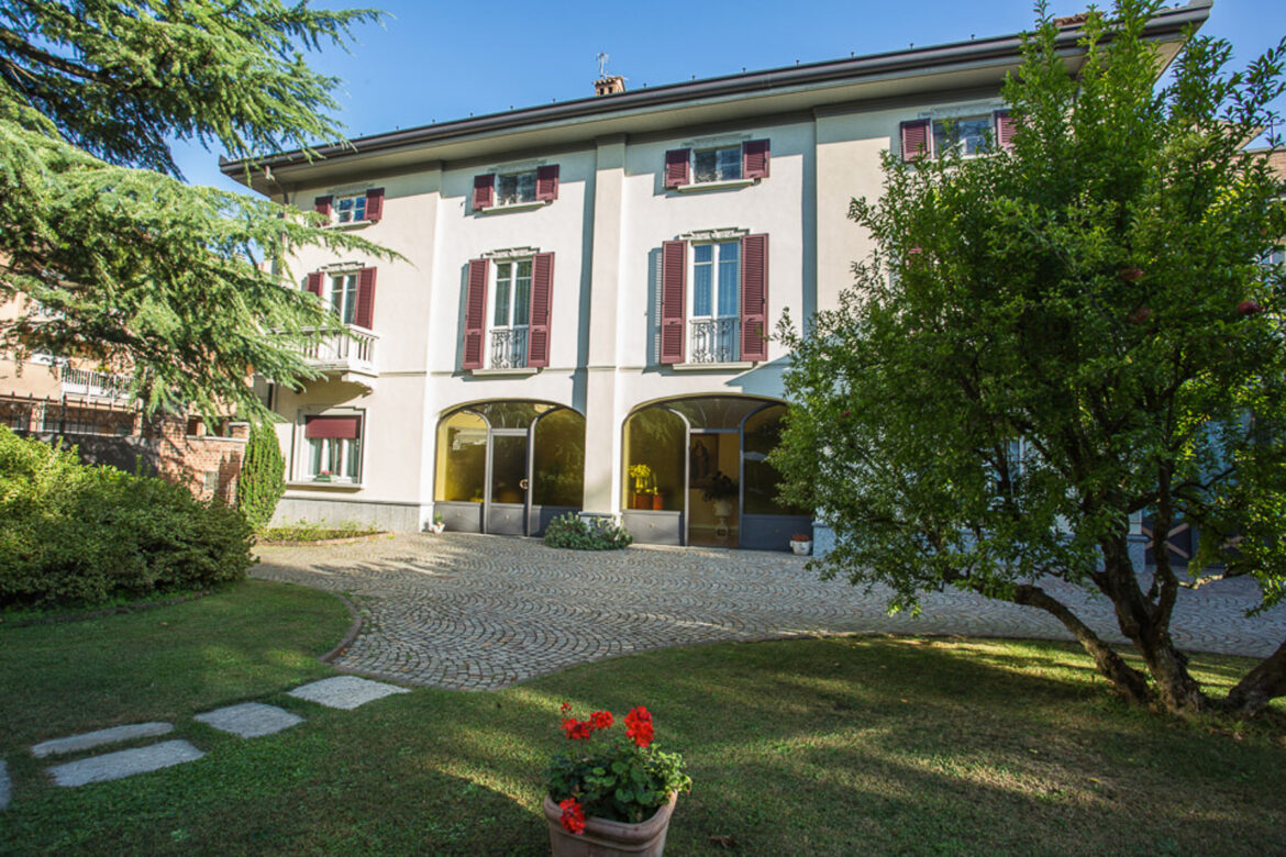 Fotografia professionale di interni per bed and breakfast a Milano